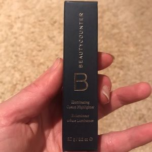 Beautycounter Illuminating cream highlighter